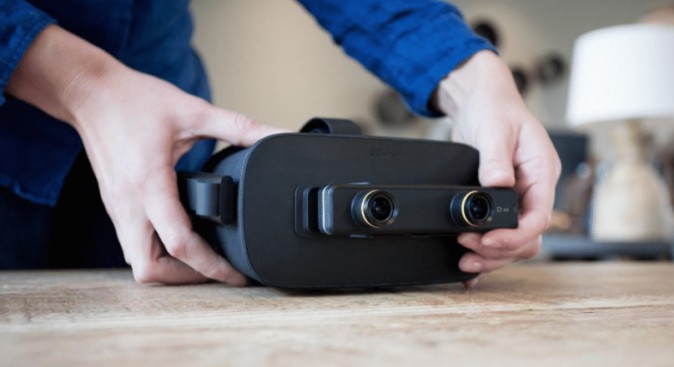 VRデバイスでARも可能になる「ZED Mini」約5万円で発売