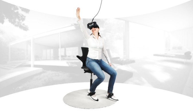 VR内を歩き回るサンダル型デバイス「Cybershoes」