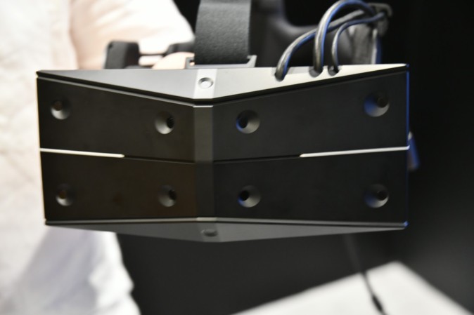 超広視野角VRヘッドセット「StarVR One」開発者向け国内販売開始、12月