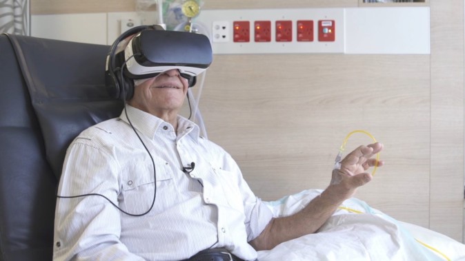 VRによる疼痛軽減やがん研究、ARで大麻の医学的な情報提供 – 起業家医師から見た医療×VRのいま
