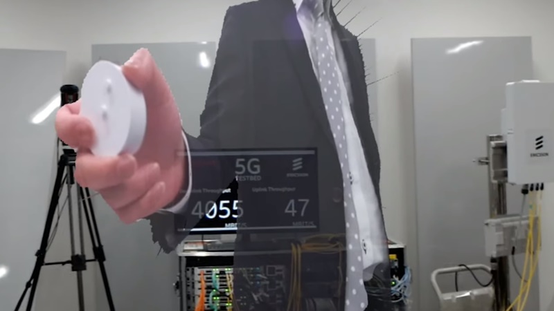 3Dホログラムを遠隔で投影 5G・Kinect・HoloLens活用