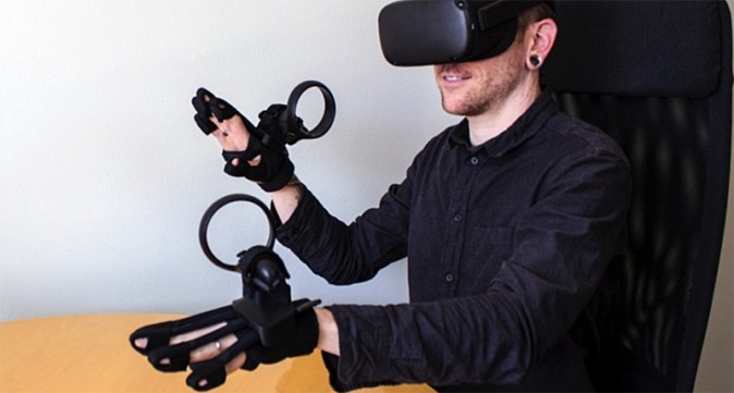 VR空間の物体を触れる、Oculus Quest向け触覚グローブが登場
