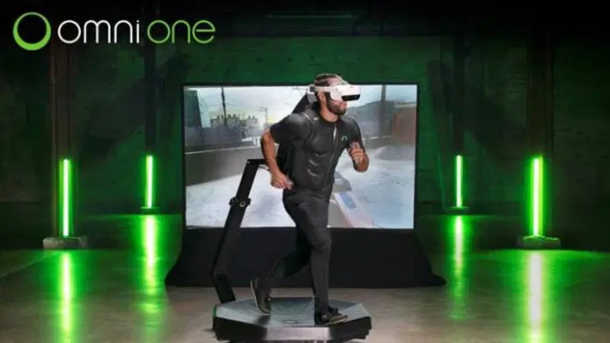 VRで歩ける「Omni One」株式投資型クラウドファンディングで12億円突破