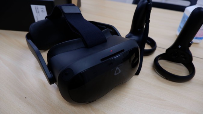 【検証】VRヘッドセット「VIVE Focus 3」は一般ユーザーにも価値ありか？