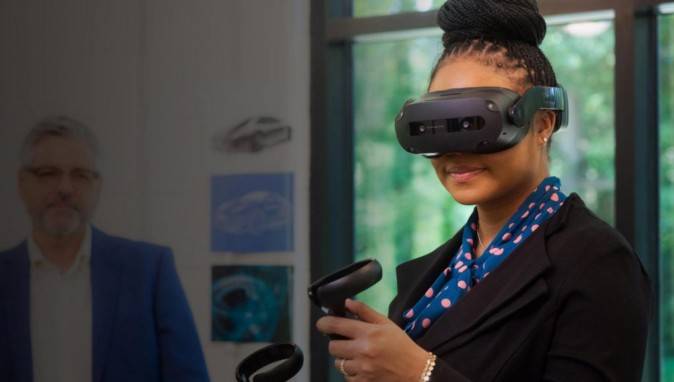 Lenovoが新たな一体型VRヘッドセット「ThinkReality VRX」発表。主に法人向けも2023年初頭には一般販売予定