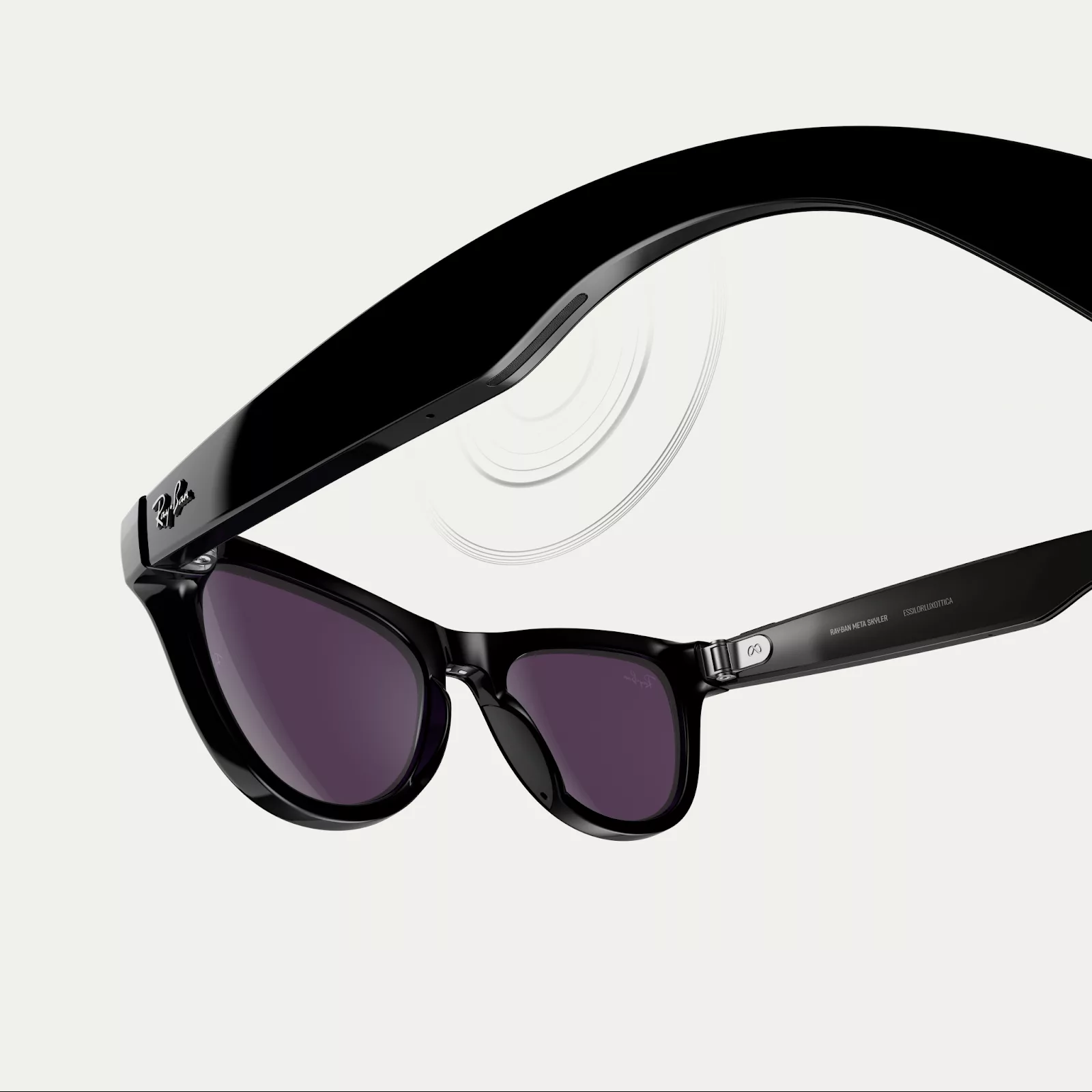 なぜ売れまくり？ 日本未発売の「Ray-Ban Meta」を一度使うと手放せなくなる理由 ポイントは“再発明” - MoguLive