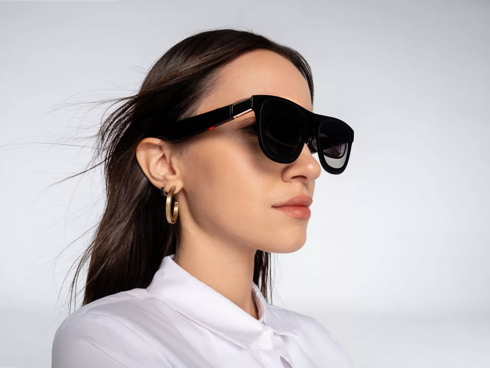 XREAL、新型スマートグラス「XREAL One」を発表 独自開発チップ